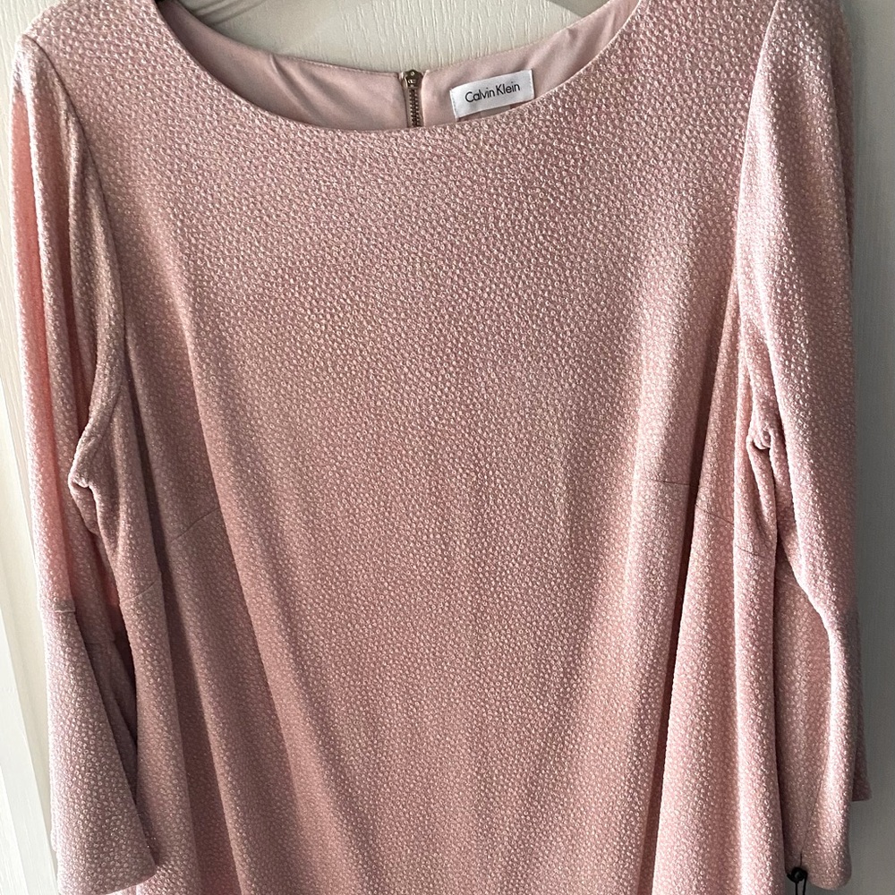 Size 16W, Calvin Klein, dusty rose, fluted sleeve, knee length dress